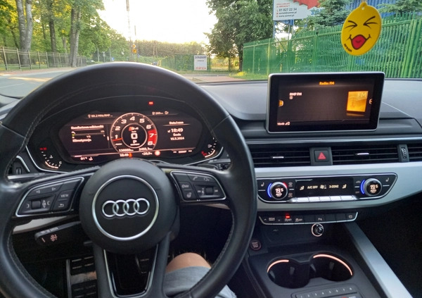 Audi S4 cena 132000 przebieg: 136000, rok produkcji 2018 z Ząbki małe 529